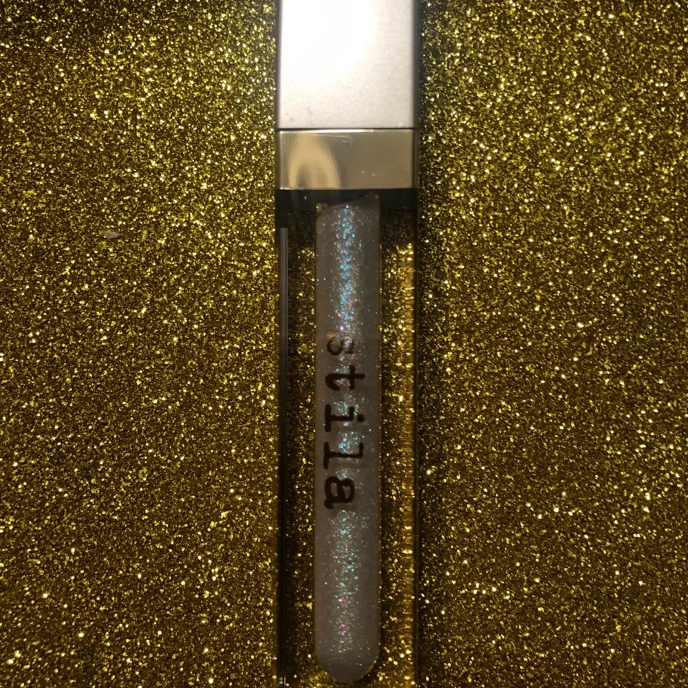 BNIB! Stila Beauty Boss Lip Gloss in Whitespace 👄